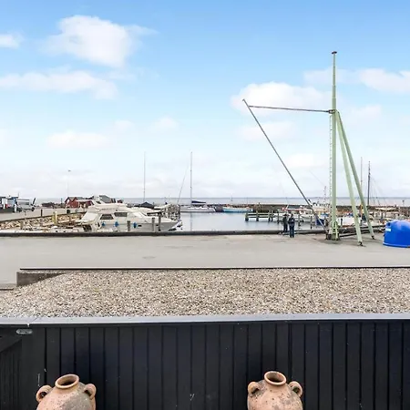 度假居 2 Bedroom Gorgeous In *