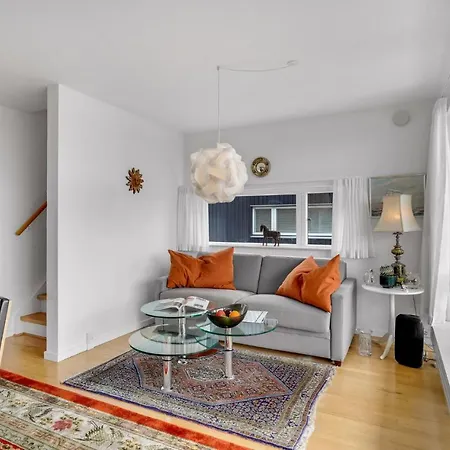 2 Bedroom Gorgeous In Tranekær