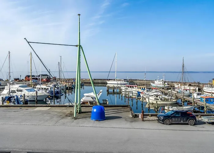 2 Bedroom Gorgeous In